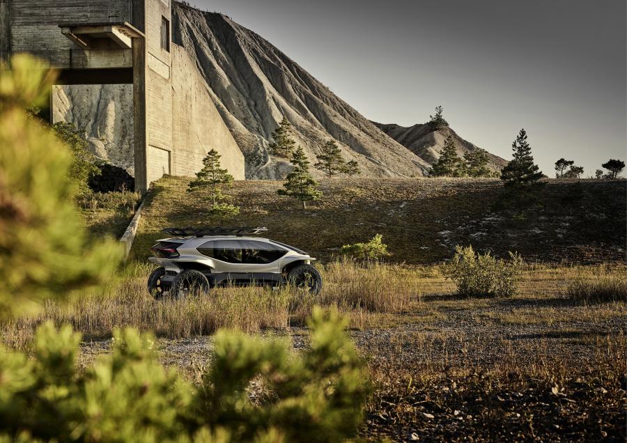  Audi AI:TRAIL Quattro 2019 года  (фото 22 из 40)